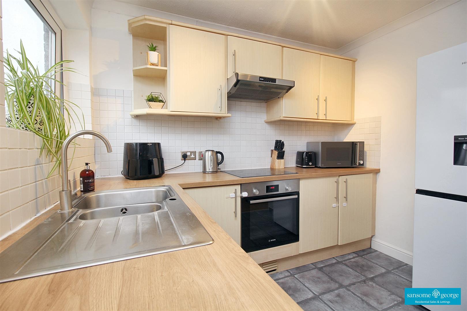 Bath Road, Southcote, Reading